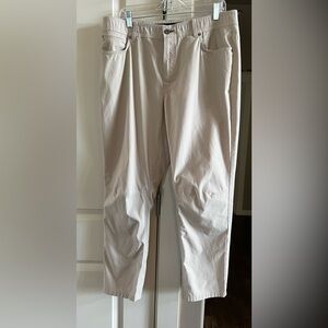Men’s Columbia Khaki Classic Cotton/Polyester Pants-Size 38/30- Great Condition!